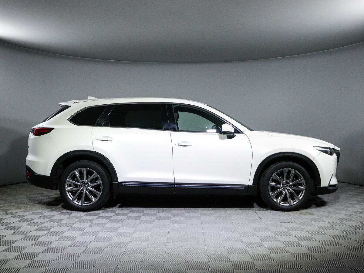 Mazda CX-9 2018 года с пробегом. Фото: #3