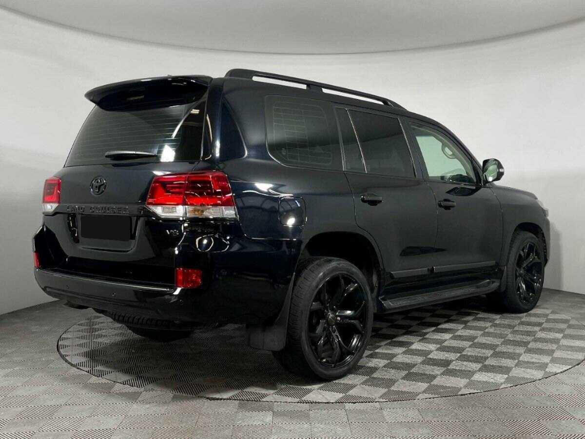 Toyota Land Cruiser 2016 года с пробегом. Фото: #4