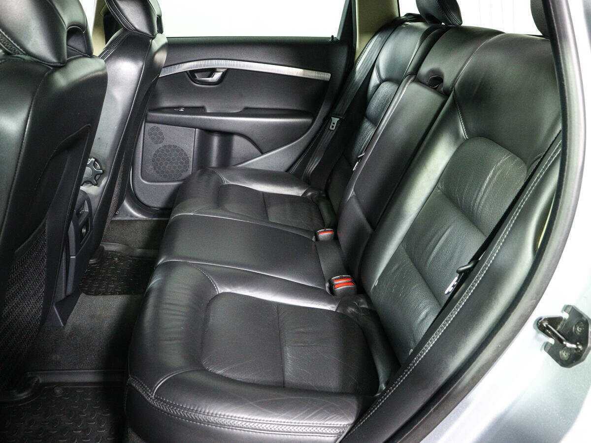 Volvo XC70 2009 года с пробегом. Фото: #9