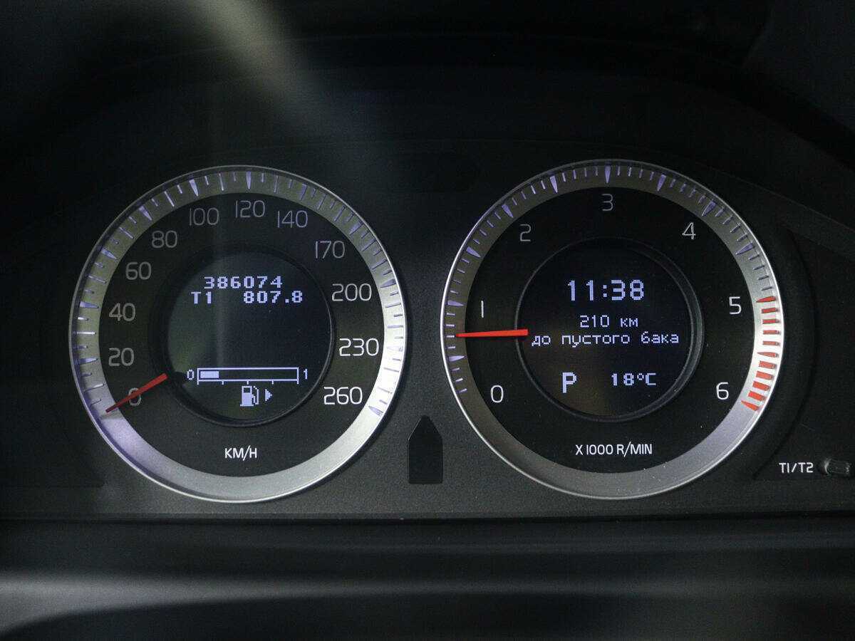 Volvo XC70 2009 года с пробегом. Фото: #10