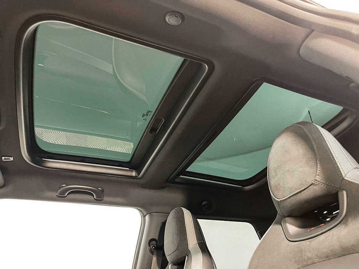 Mini Hatch 2022 года с пробегом. Фото: #13