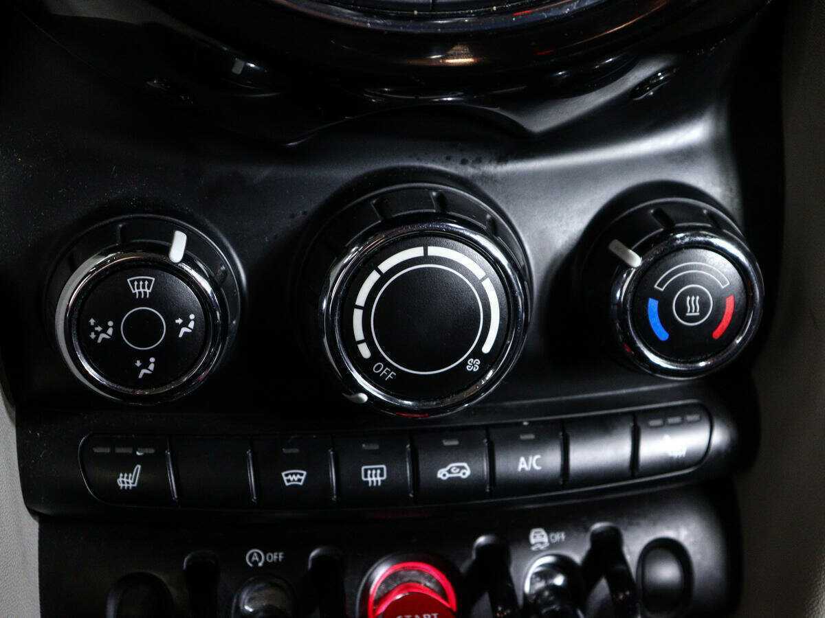 Mini Hatch 2018 года с пробегом. Фото: #15