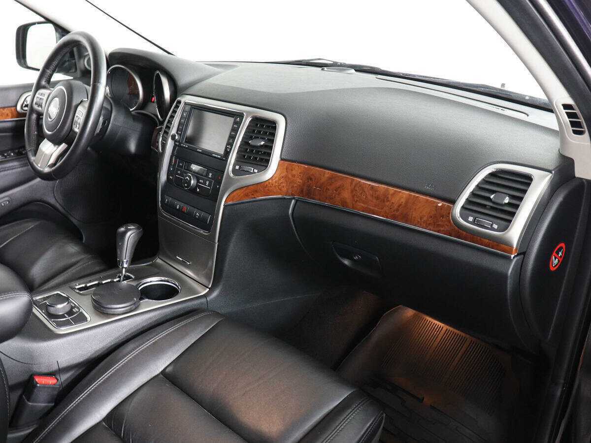 Jeep Grand Cherokee 2011 года с пробегом. Фото: #9