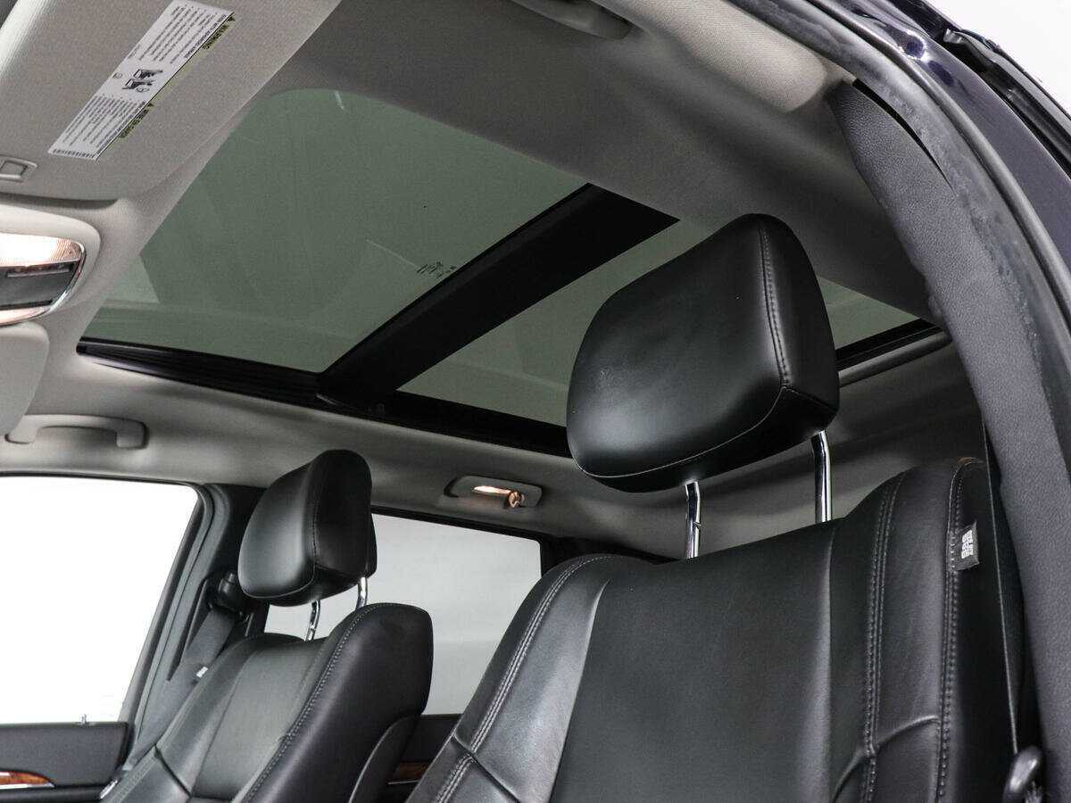 Jeep Grand Cherokee 2011 года с пробегом. Фото: #14