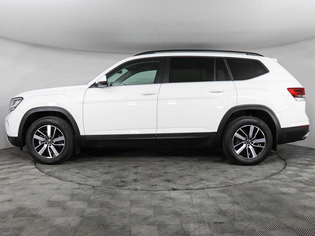 Volkswagen Teramont 2021 года с пробегом. Фото: #7