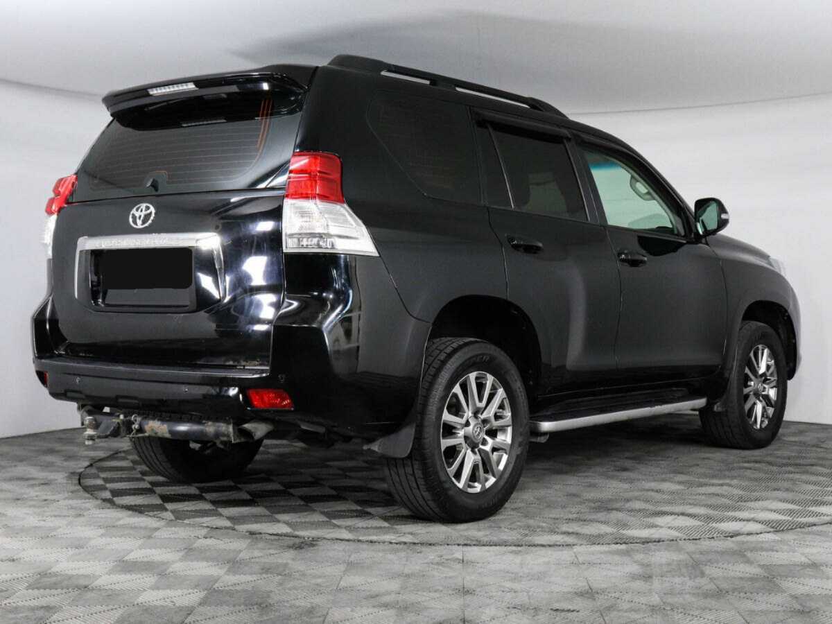 Toyota Land Cruiser Prado 2011 года с пробегом. Фото: #2