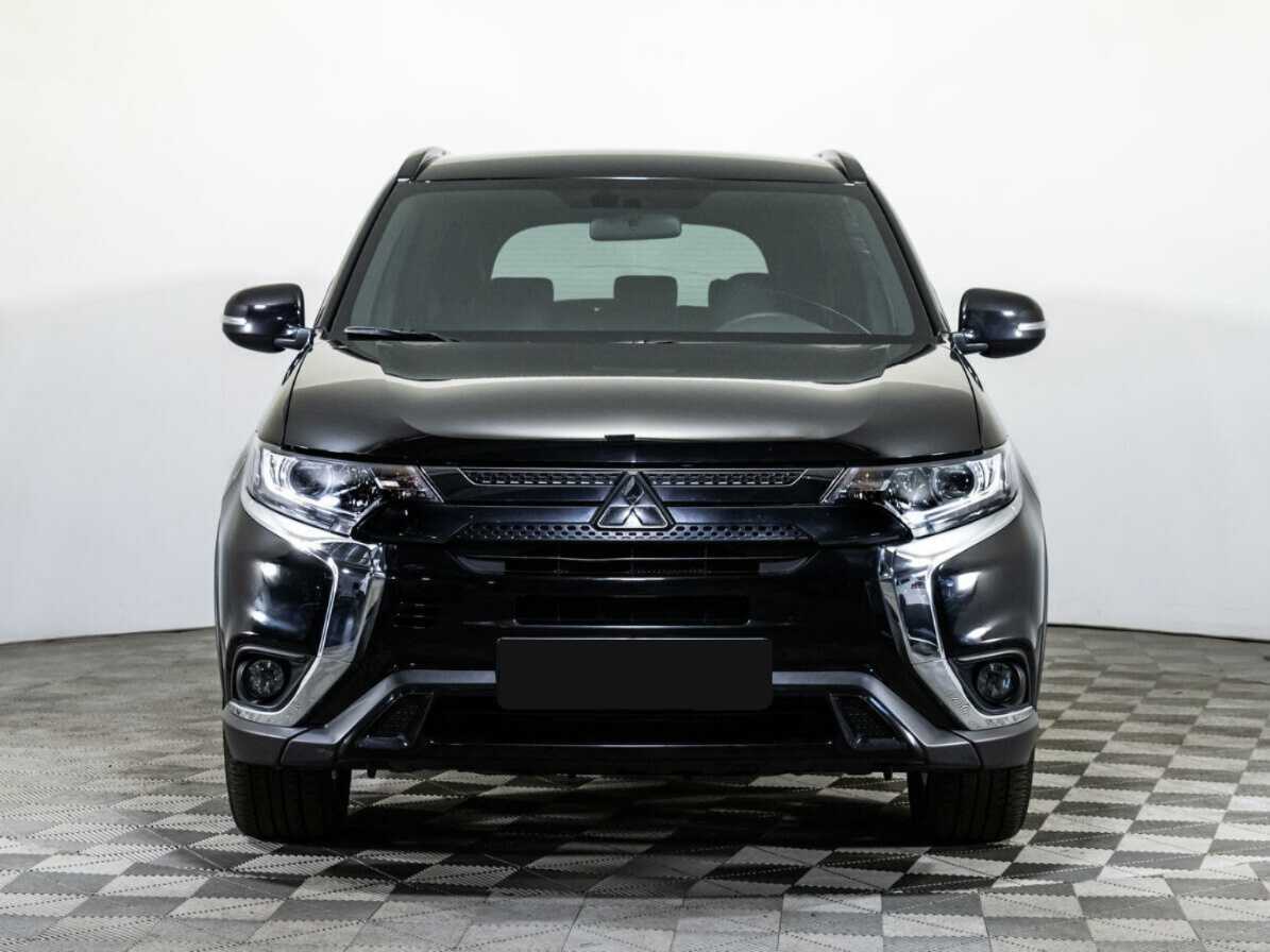 Mitsubishi Outlander 2021 года с пробегом. Фото: #1