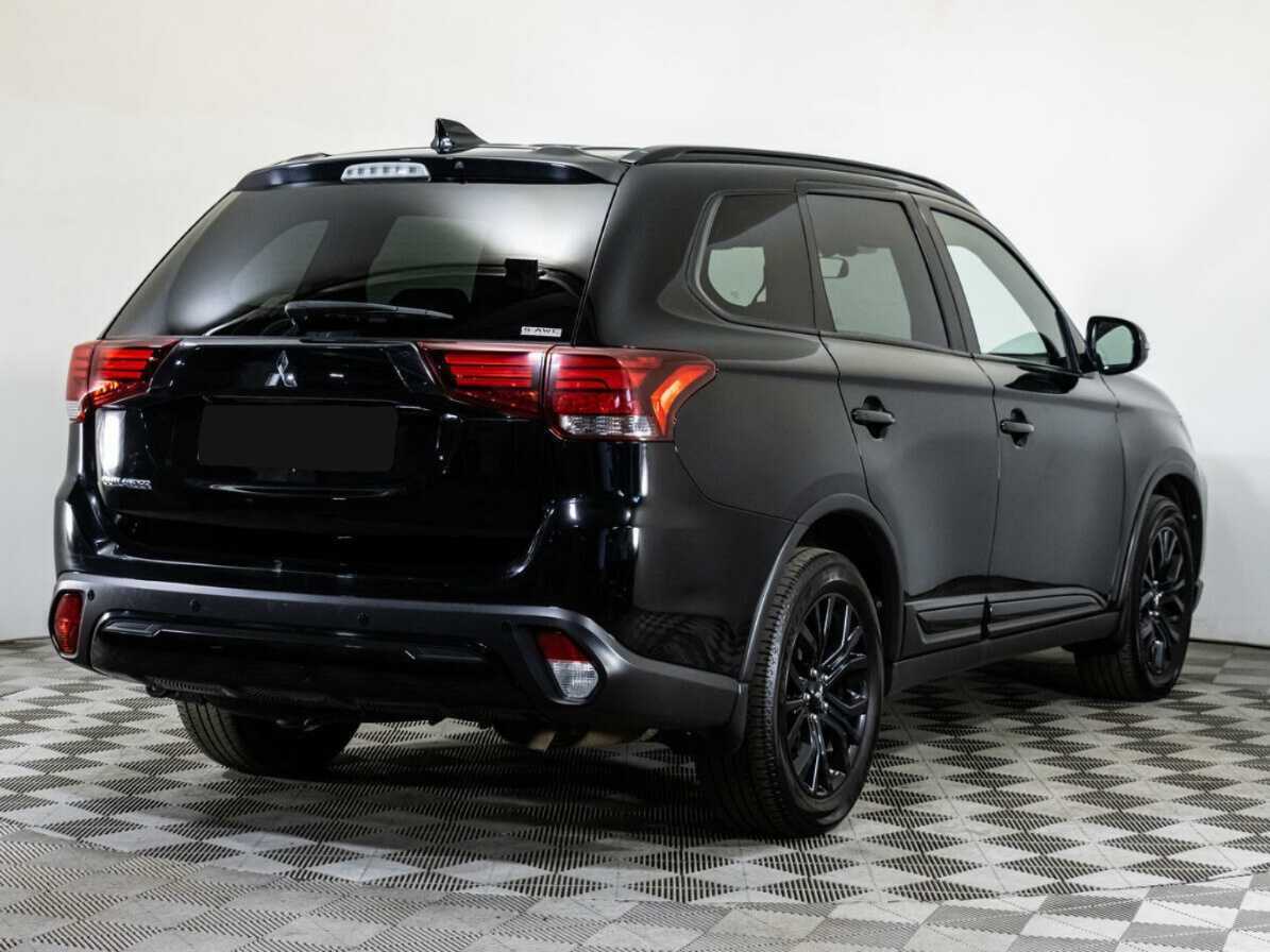 Mitsubishi Outlander 2021 года с пробегом. Фото: #4