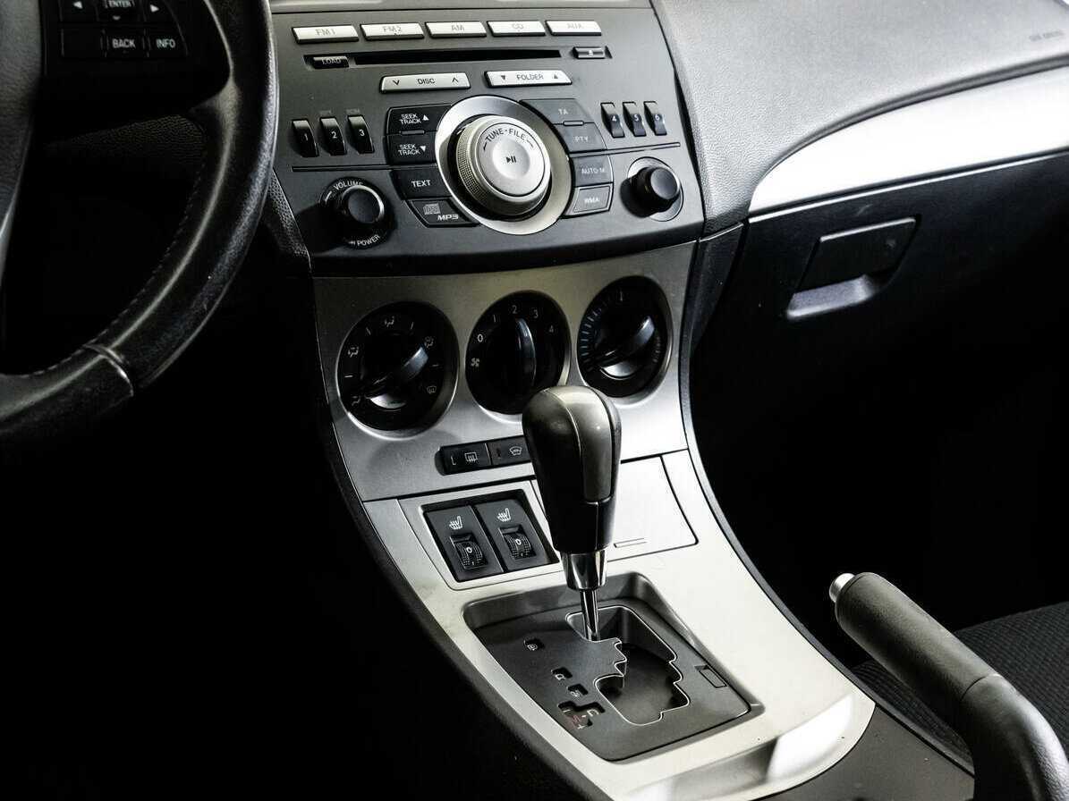 Mazda 3 2010 года с пробегом. Фото: #11