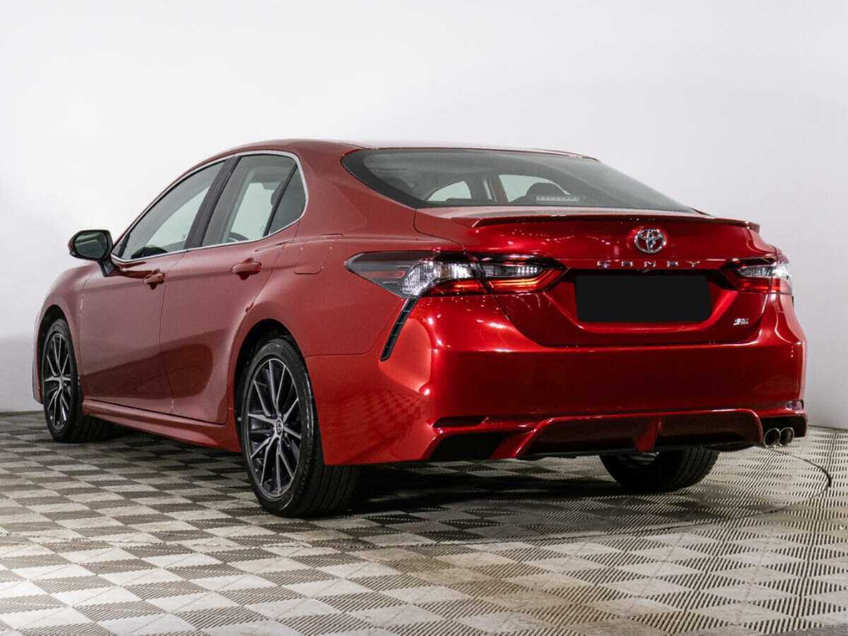 Toyota Camry 2022 года с пробегом. Фото: #5