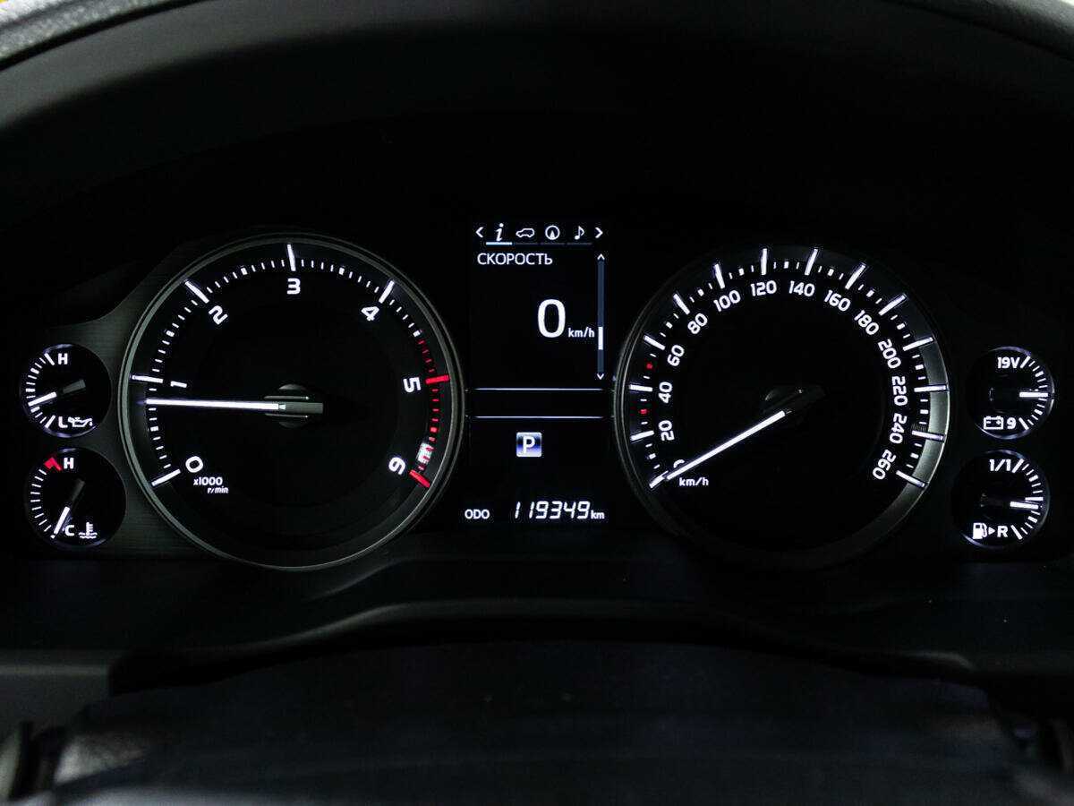 Toyota Land Cruiser 2016 года с пробегом. Фото: #11