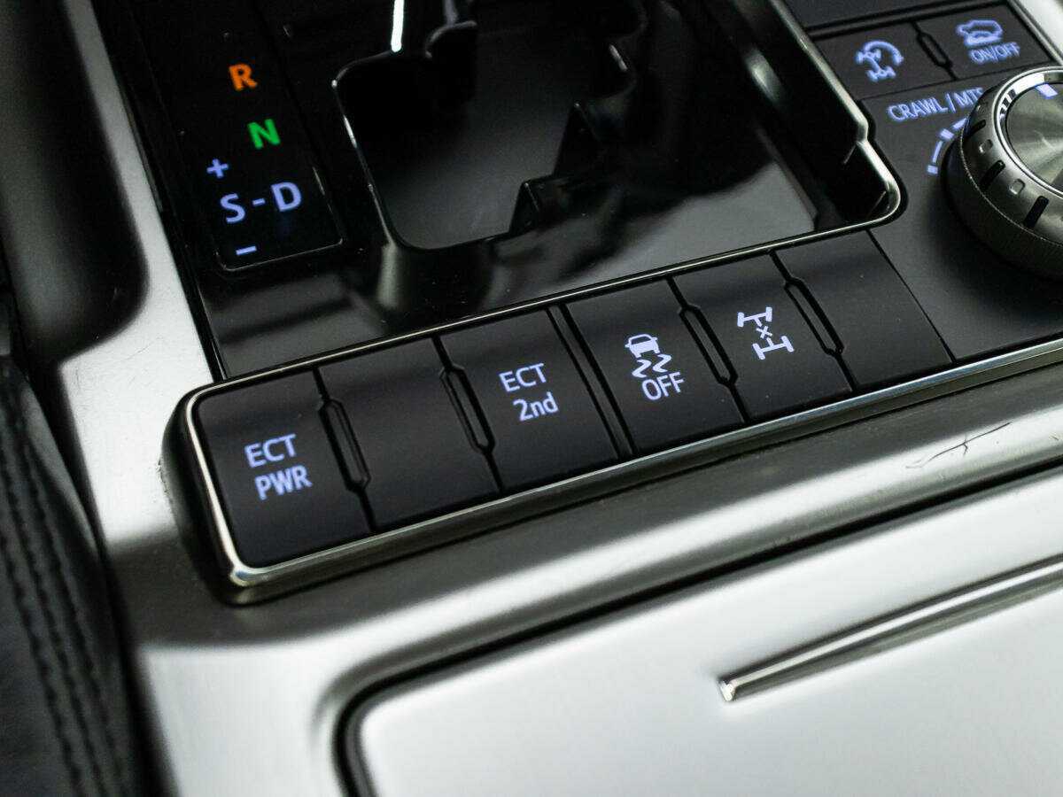 Toyota Land Cruiser 2016 года с пробегом. Фото: #18