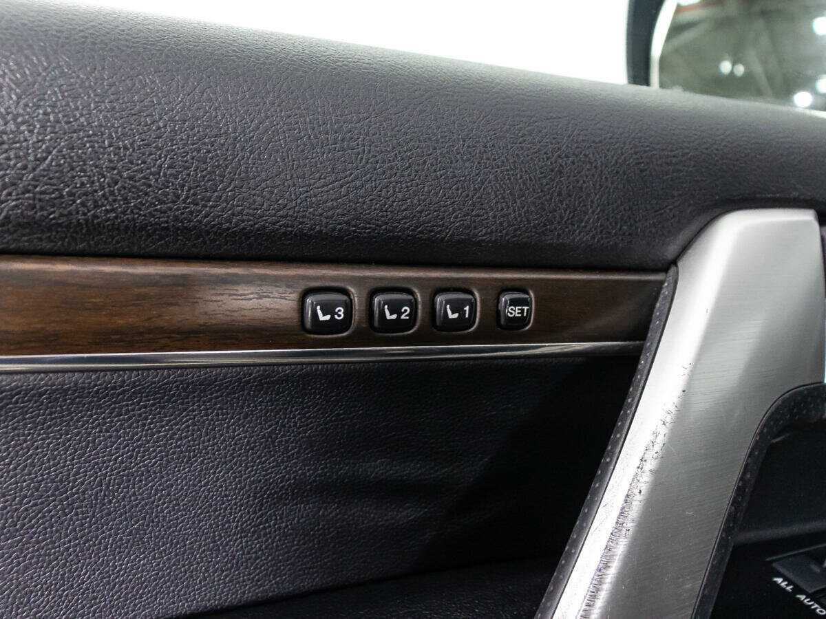 Toyota Land Cruiser 2016 года с пробегом. Фото: #21