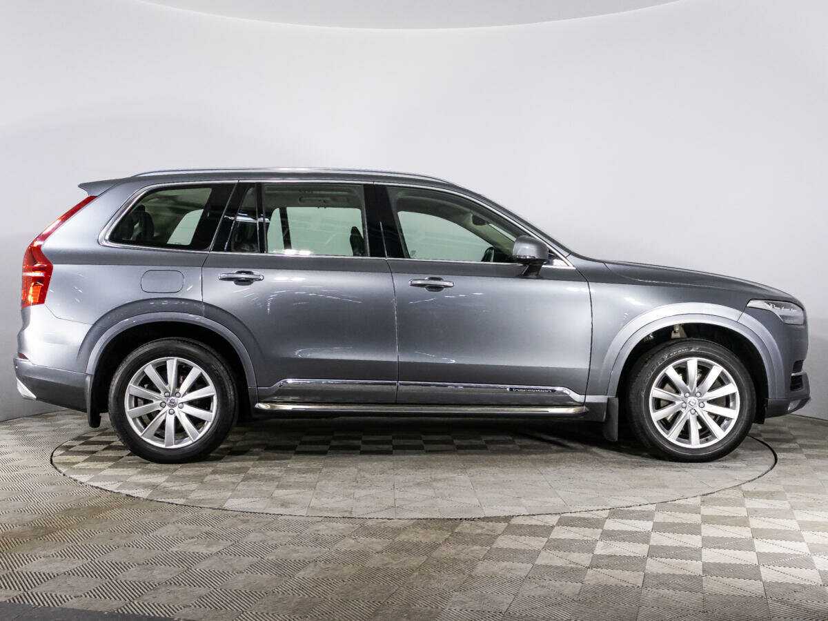 Volvo XC90 2019 года с пробегом. Фото: #3