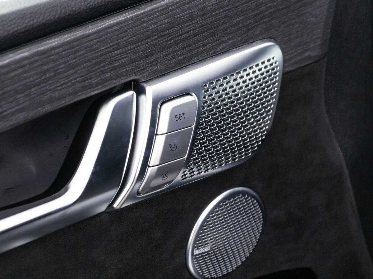 Kia Mohave 2022 года с пробегом. Фото: #28