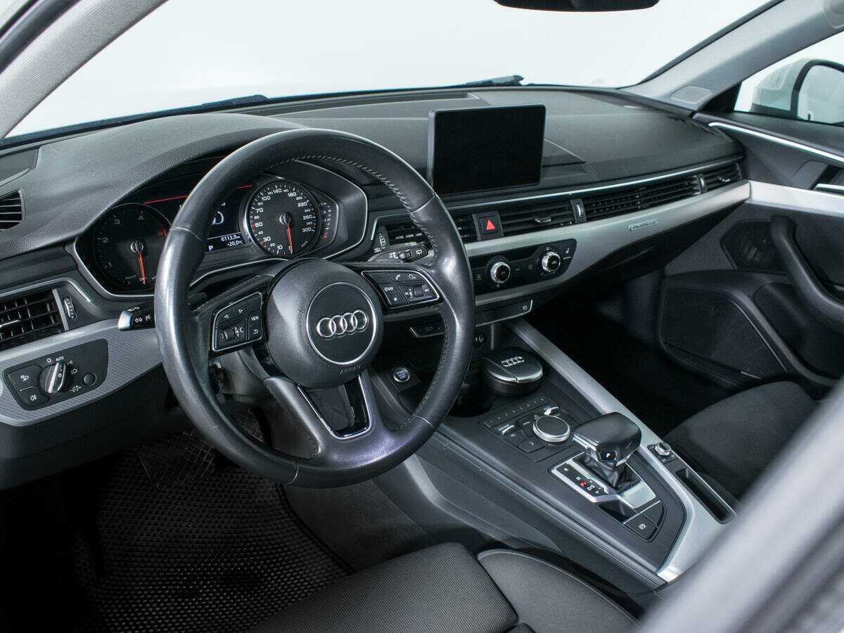 Audi A4 2018 года с пробегом. Фото: #12