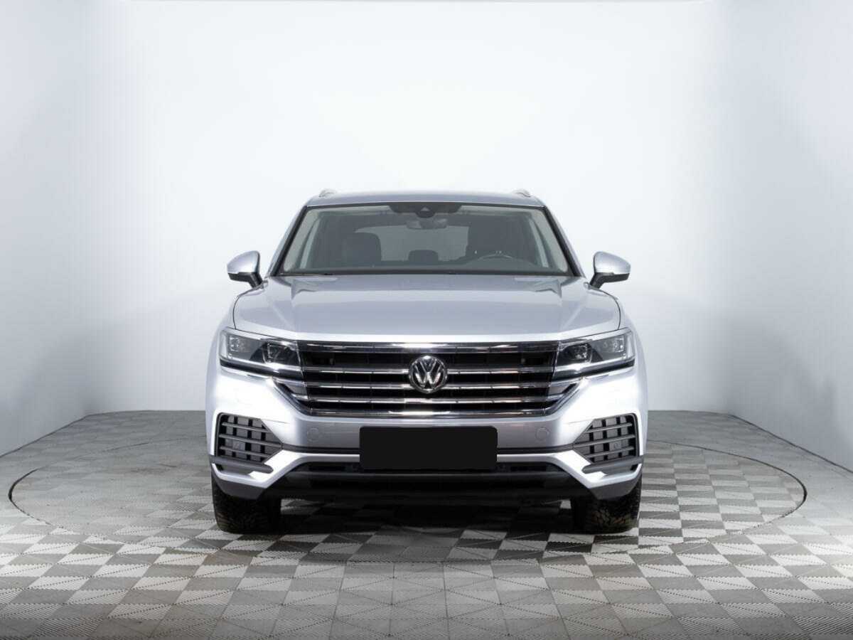 Volkswagen Touareg 2018 года с пробегом. Фото: #1