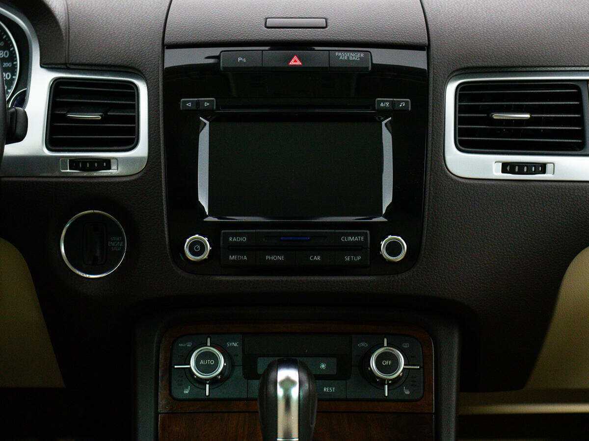 Volkswagen Touareg 2011 года с пробегом. Фото: #12