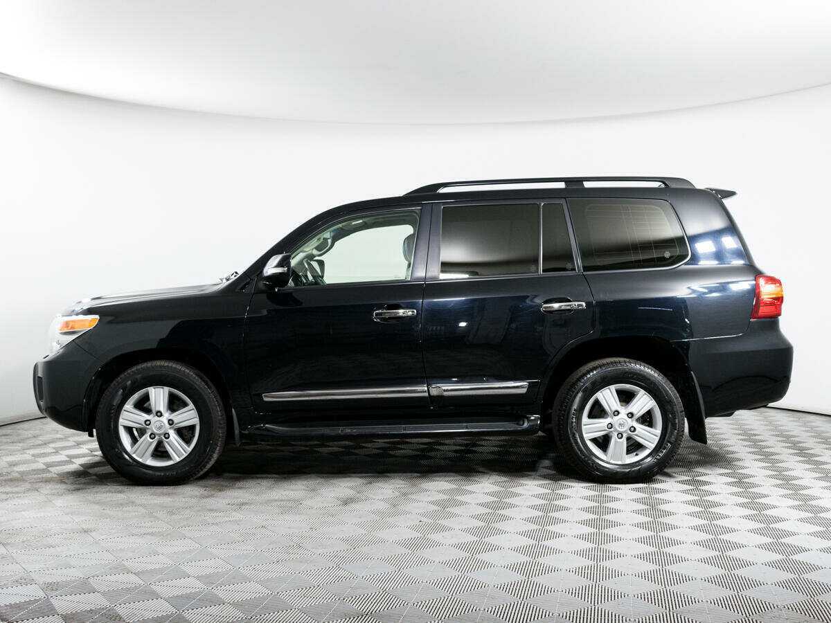 Toyota Land Cruiser 2013 года с пробегом. Фото: #7