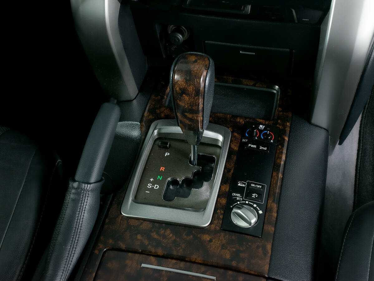 Toyota Land Cruiser 2013 года с пробегом. Фото: #19