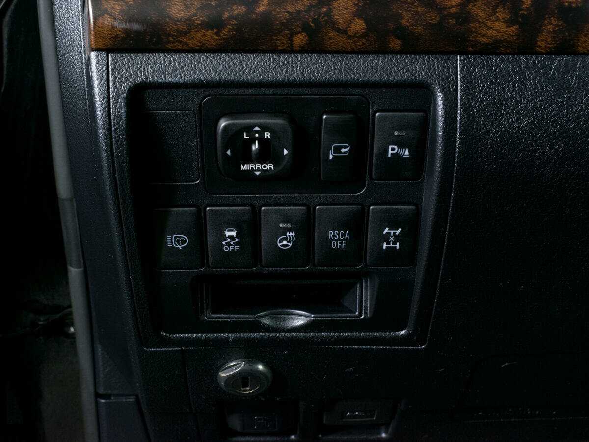 Toyota Land Cruiser 2013 года с пробегом. Фото: #22