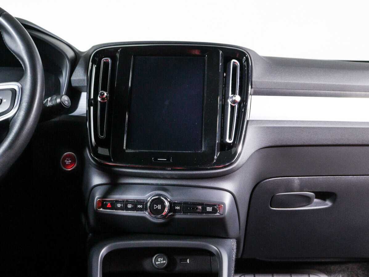 Volvo XC40 2021 года с пробегом. Фото: #10