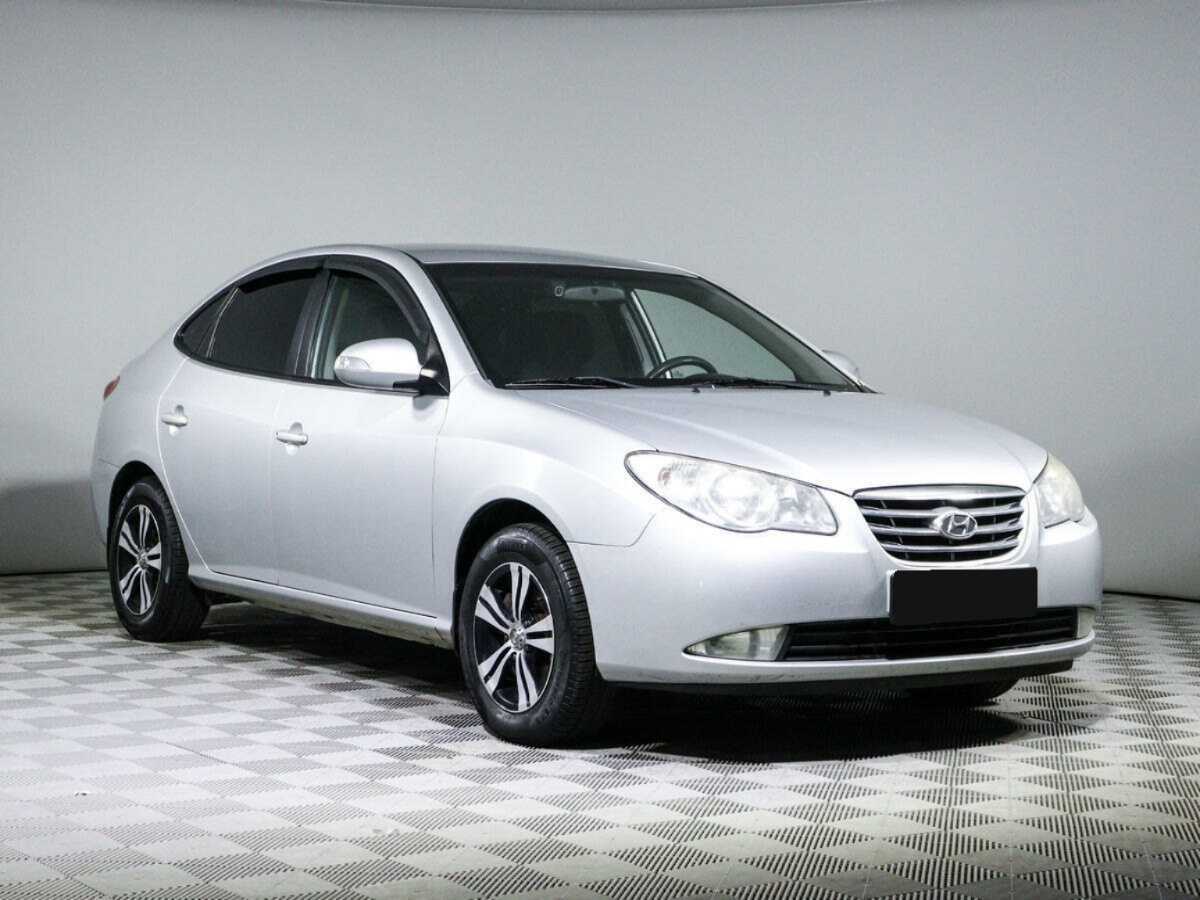 Hyundai Elantra 2010 года с пробегом. Фото: #2