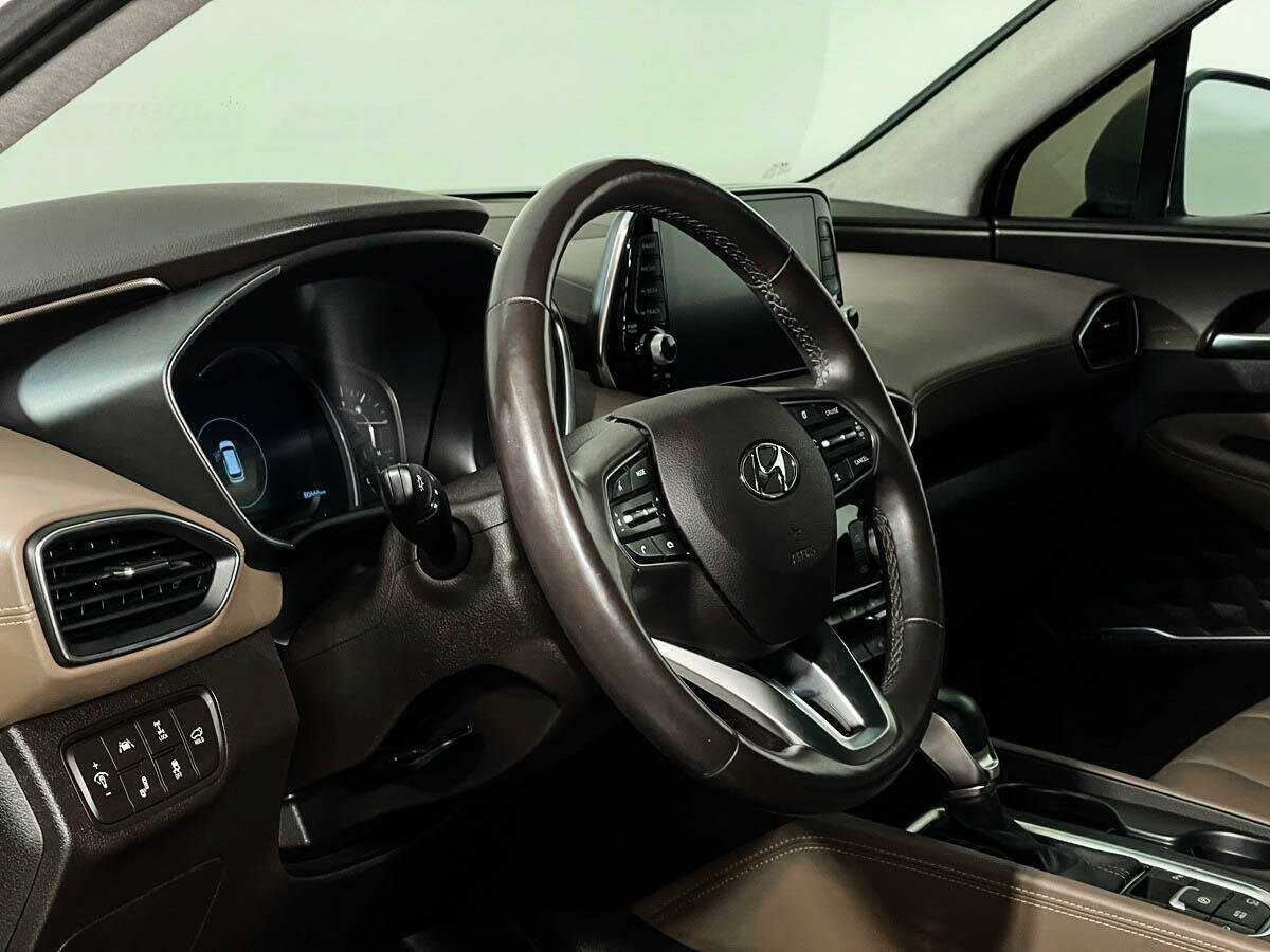 Hyundai Santa Fe 2018 года с пробегом. Фото: #11
