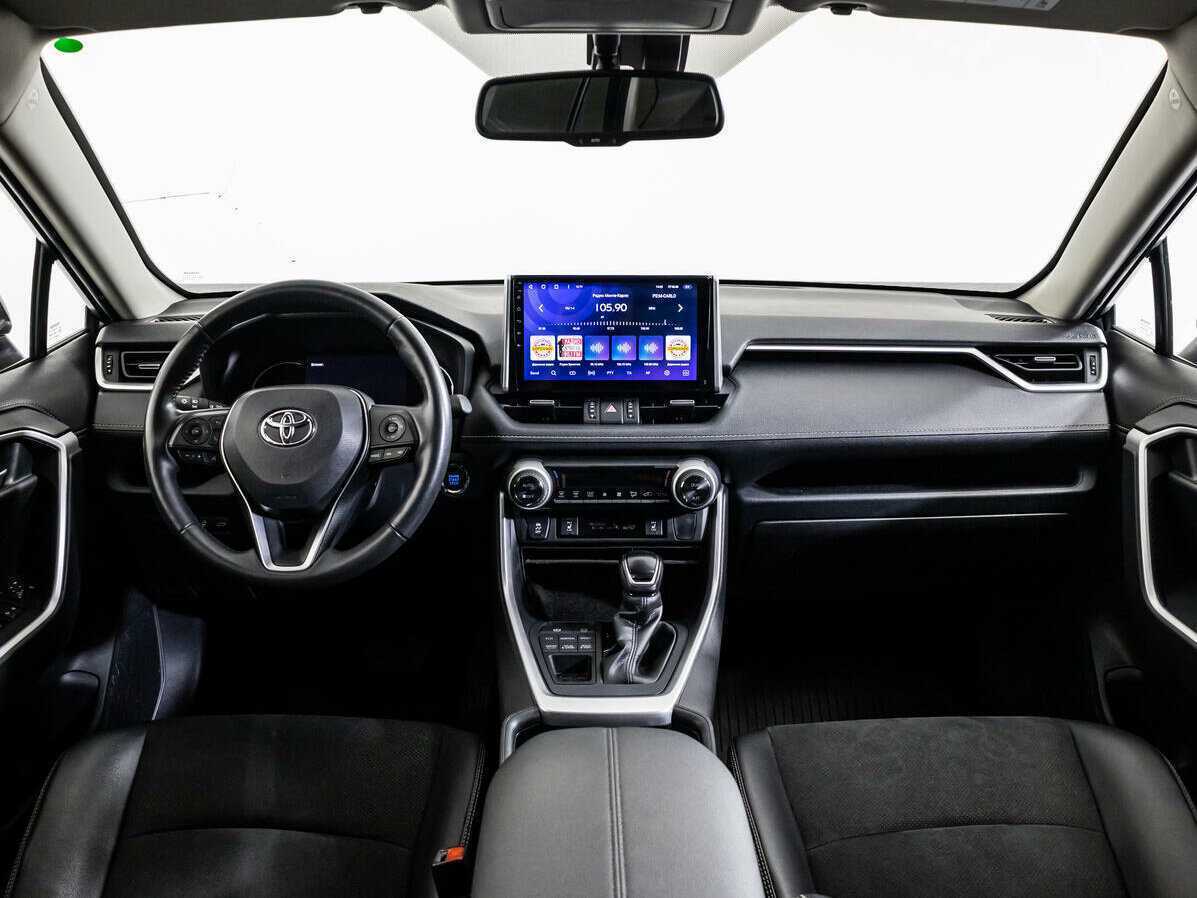 Toyota RAV4 2021 года с пробегом. Фото: #12