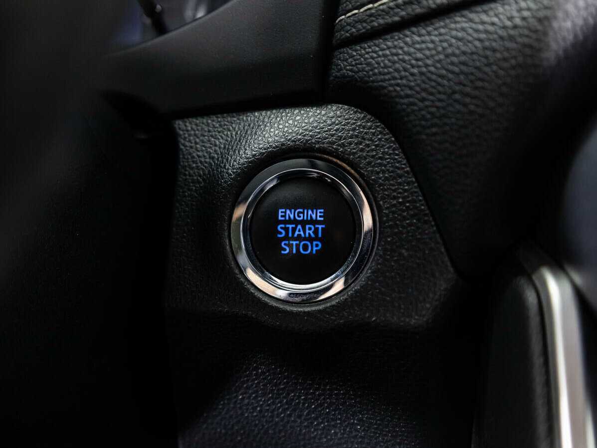 Toyota RAV4 2021 года с пробегом. Фото: #16