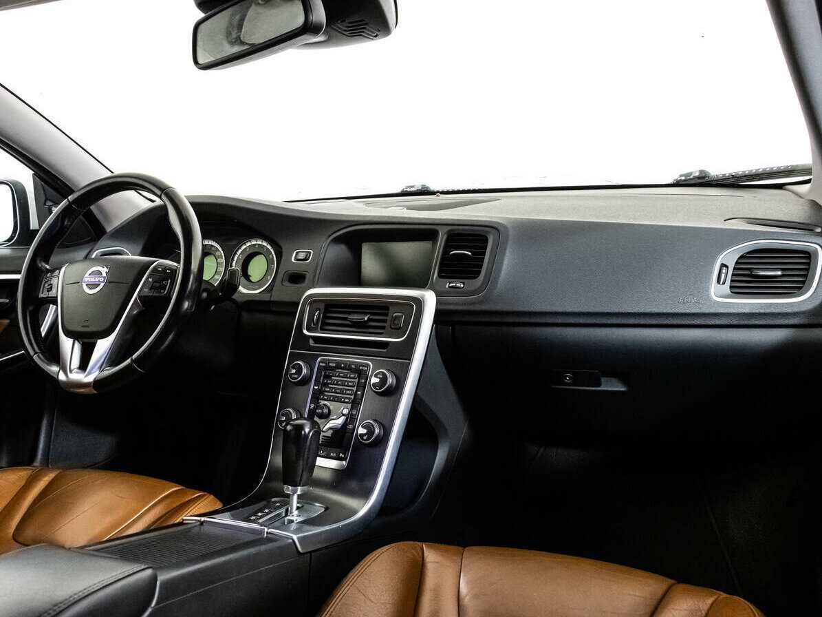 Volvo S60 2010 года с пробегом. Фото: #6
