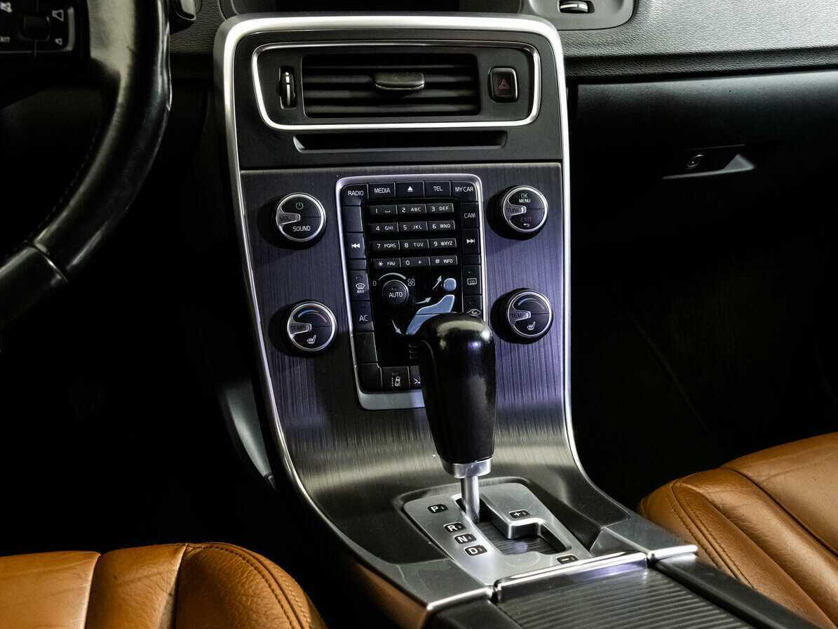 Volvo S60 2010 года с пробегом. Фото: #10