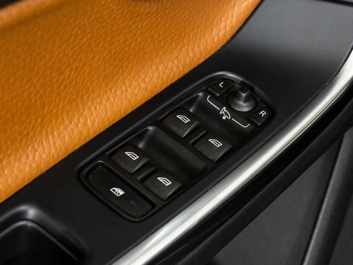 Volvo S60 2010 года с пробегом. Фото: #17