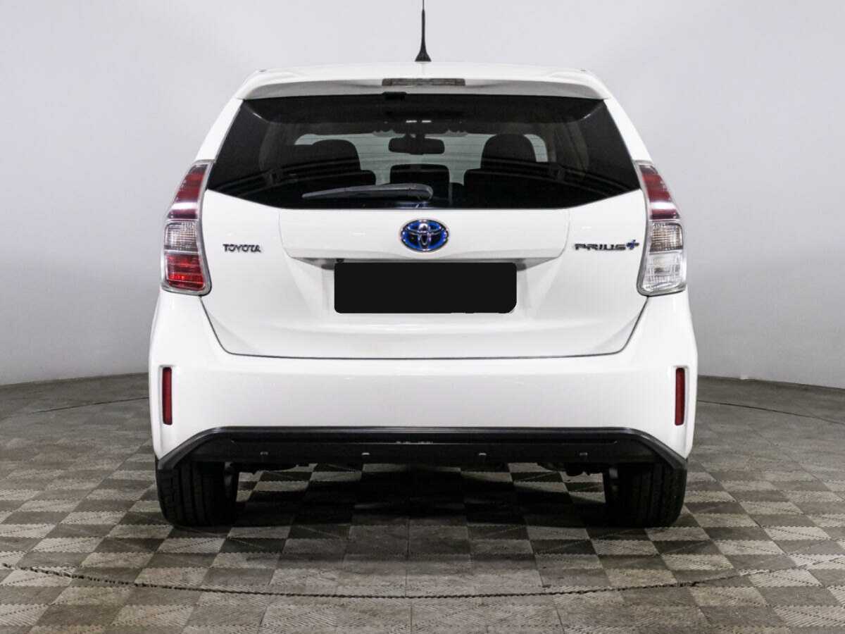 Toyota Prius v (+) 2015 года с пробегом. Фото: #5