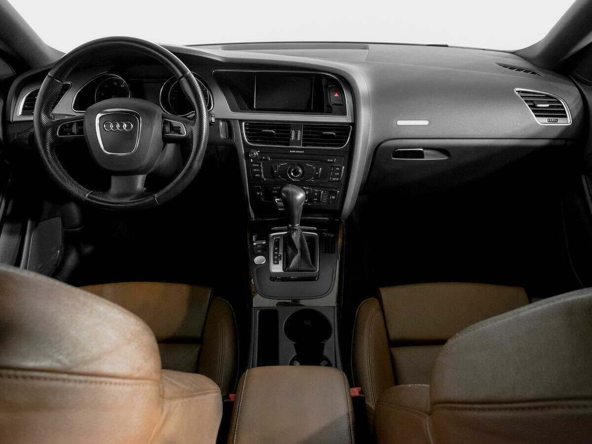 Audi A5 2011 года с пробегом. Фото: #11