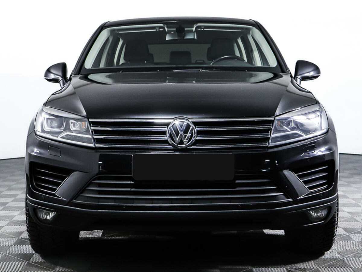 Volkswagen Touareg 2015 года с пробегом. Фото: #1
