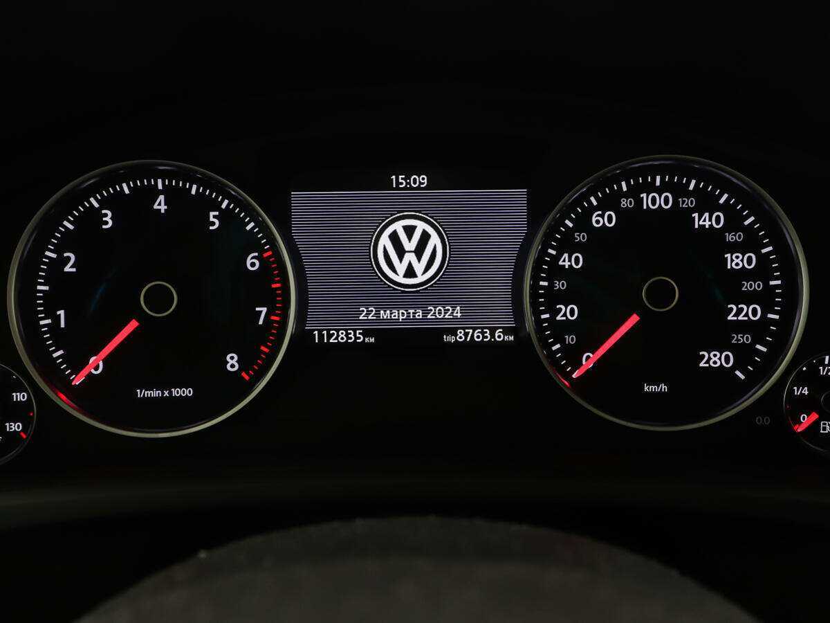 Volkswagen Touareg 2015 года с пробегом. Фото: #12