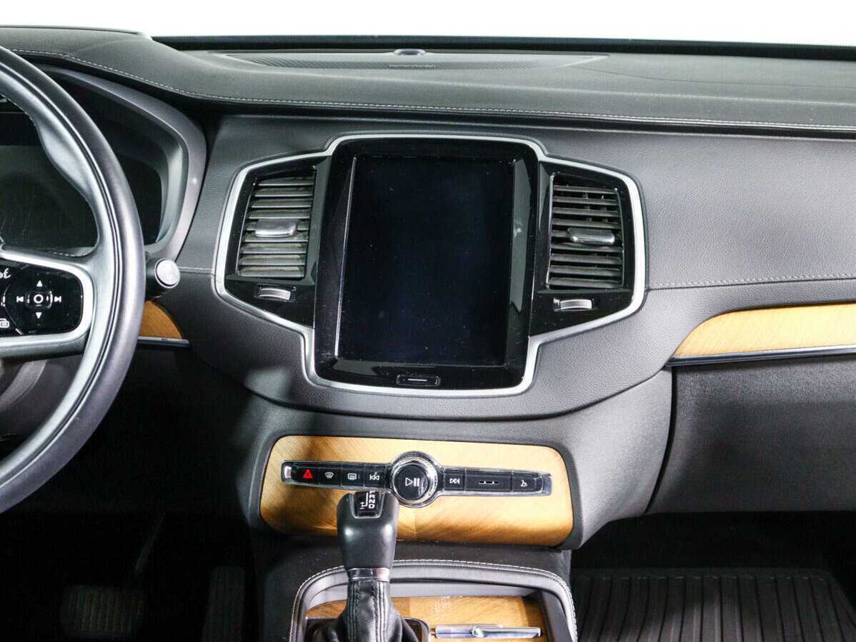 Volvo XC90 2020 года с пробегом. Фото: #10