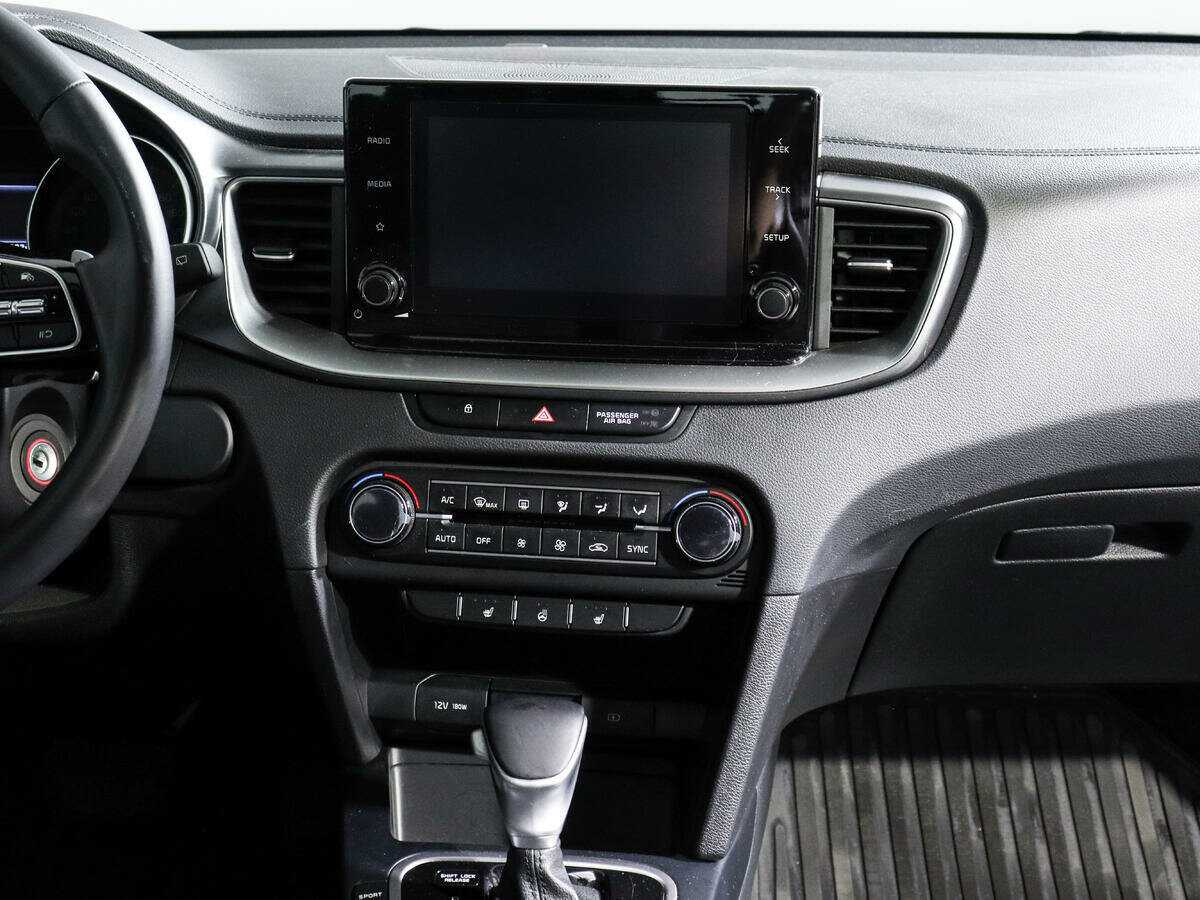 Kia Ceed 2022 года с пробегом. Фото: #12