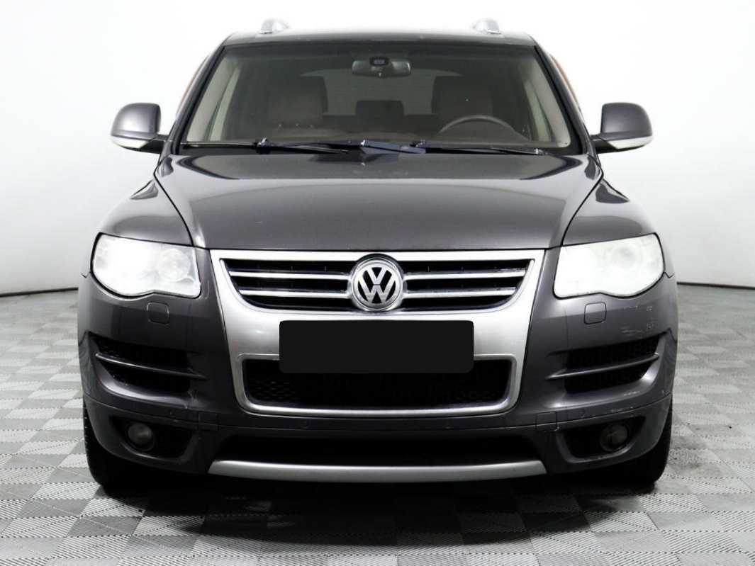 Volkswagen Touareg 2008 года с пробегом. Фото: #1