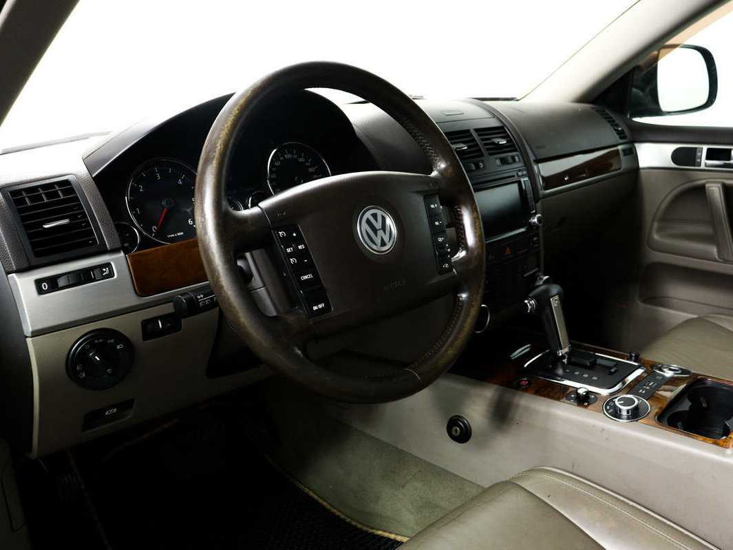 Volkswagen Touareg 2008 года с пробегом. Фото: #12