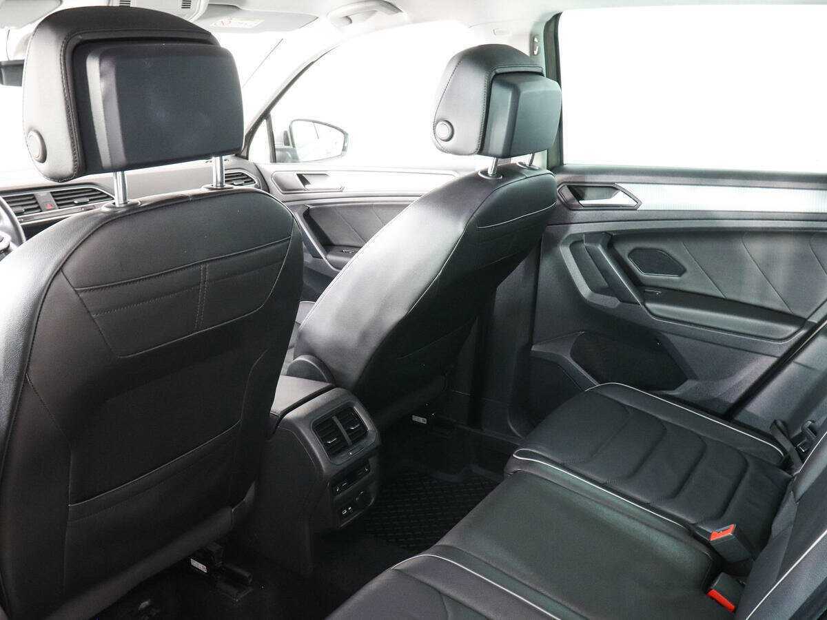 Volkswagen Tiguan 2021 года с пробегом. Фото: #11