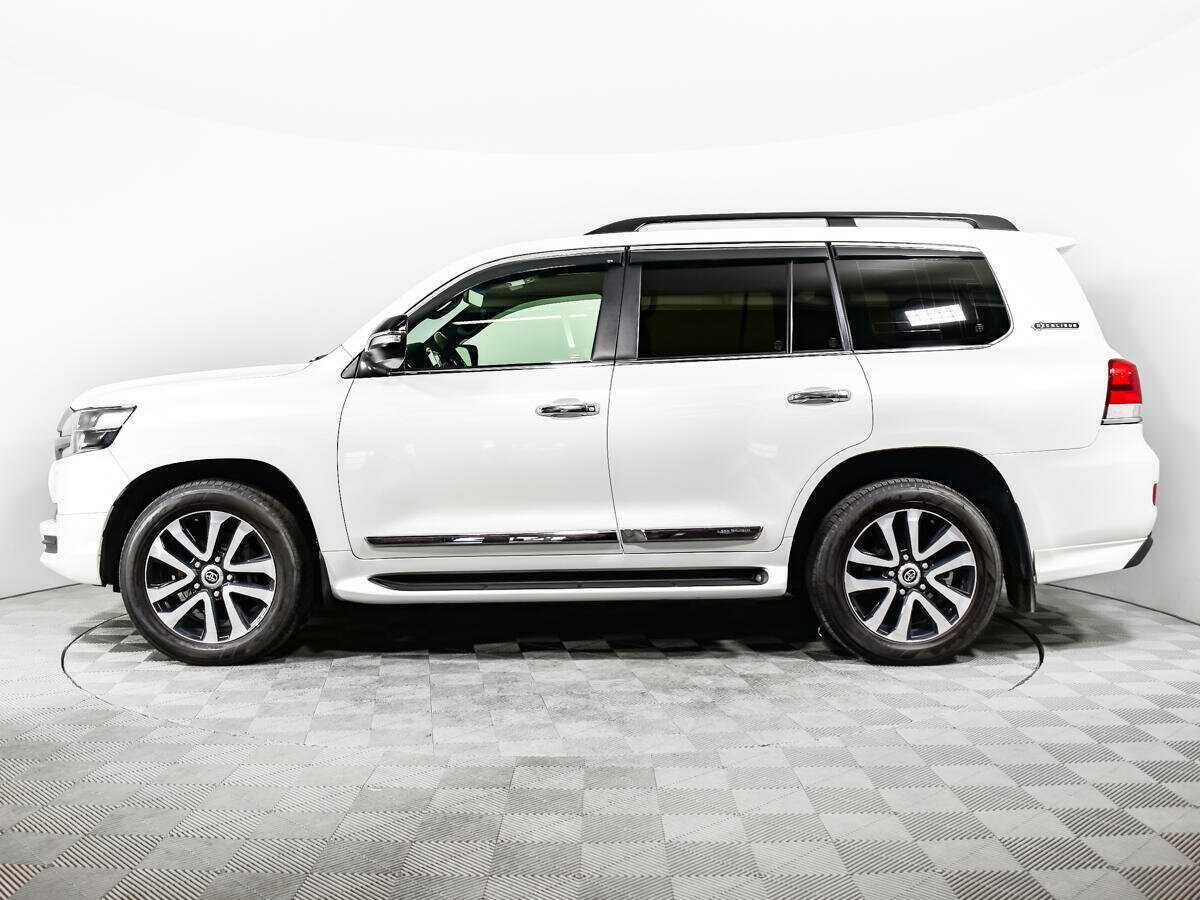 Toyota Land Cruiser 2017 года с пробегом. Фото: #7