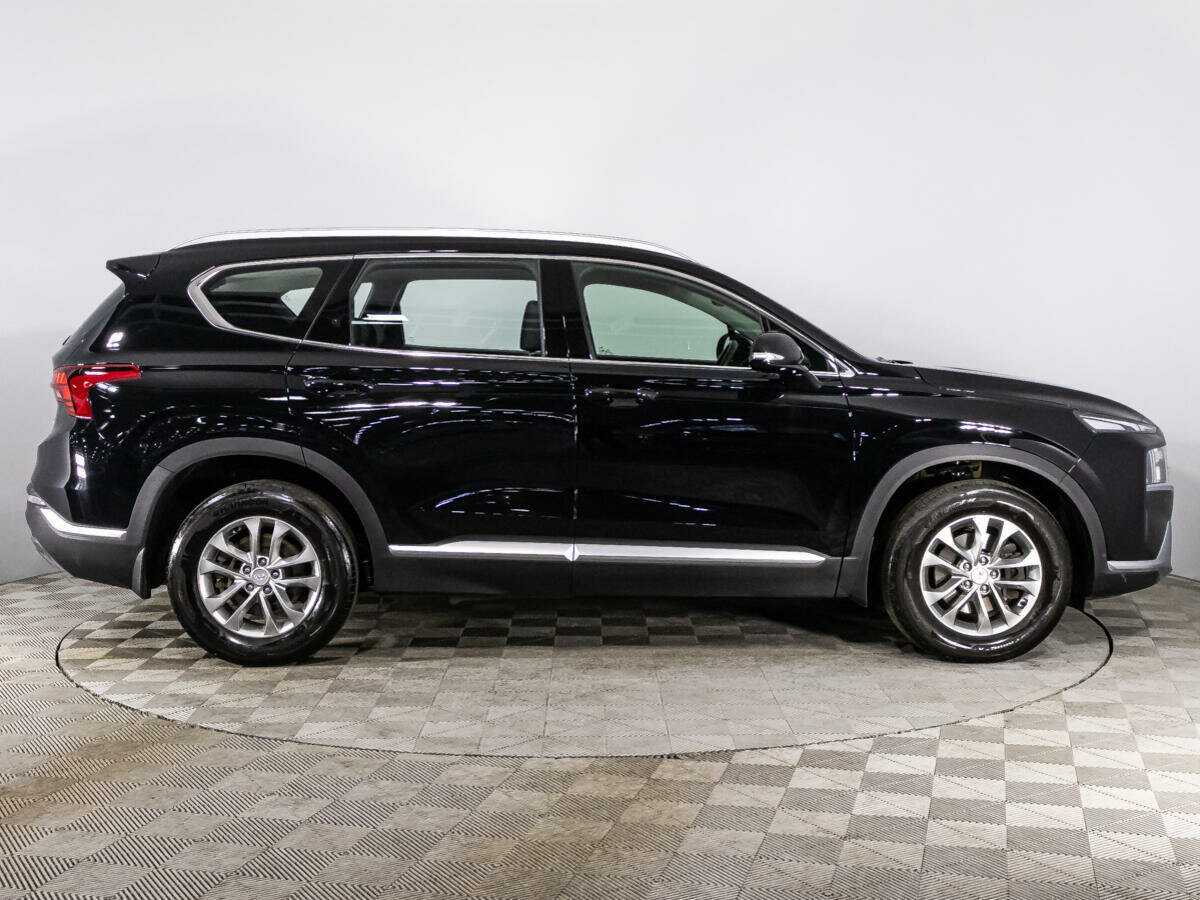 Hyundai Santa Fe 2021 года с пробегом. Фото: #3