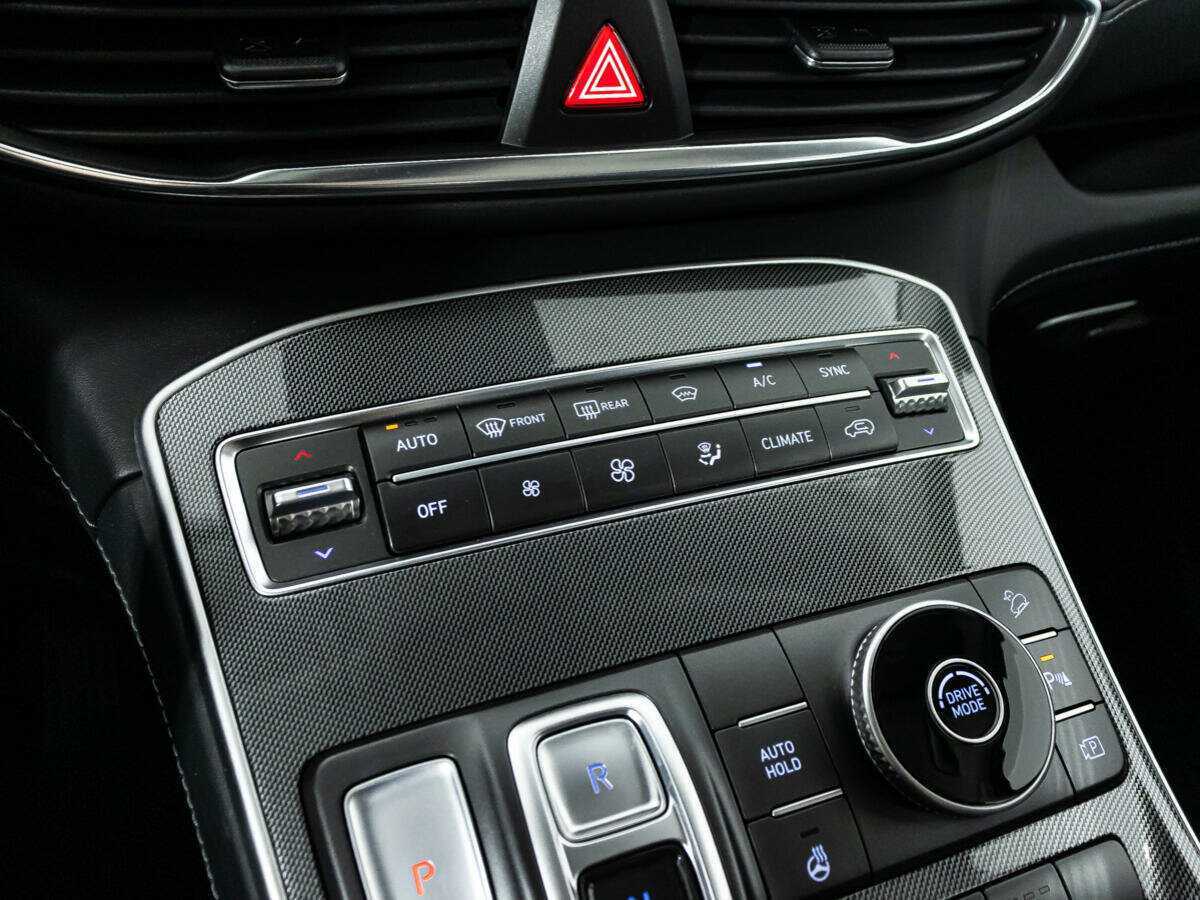 Hyundai Santa Fe 2021 года с пробегом. Фото: #16