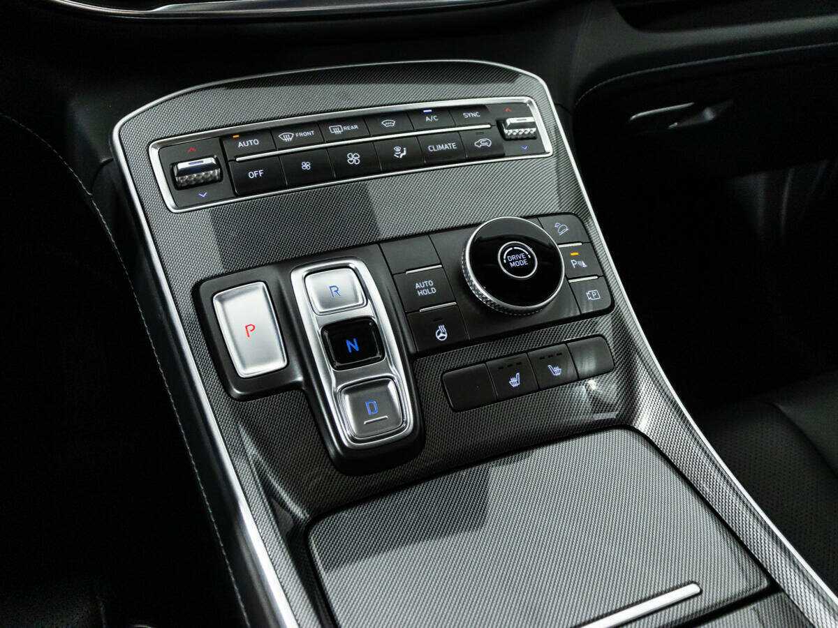 Hyundai Santa Fe 2021 года с пробегом. Фото: #17