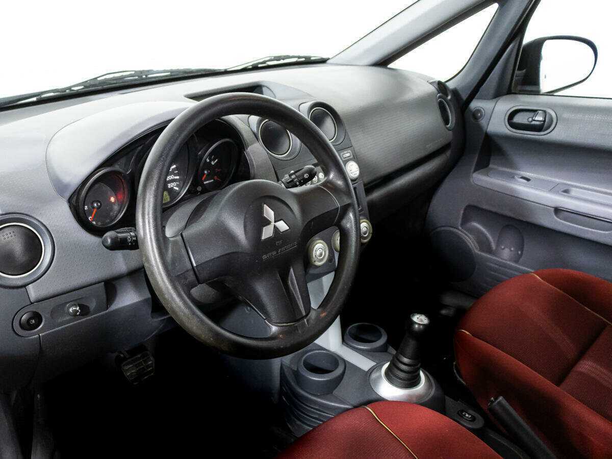 Mitsubishi Colt 2008 года с пробегом. Фото: #10