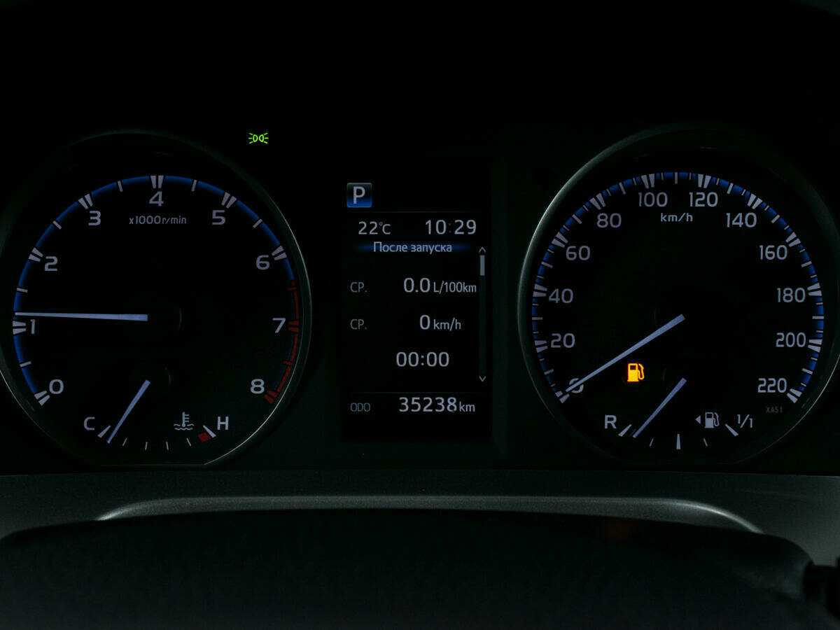 Toyota RAV4 2019 года с пробегом. Фото: #12