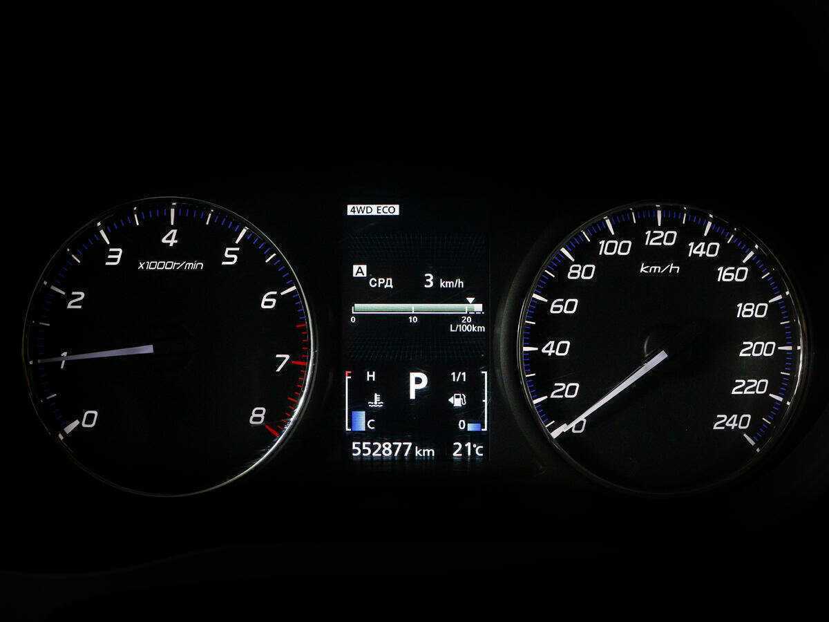 Б/У Митсубиши Оутлэндер 2012 года. Фото: #8