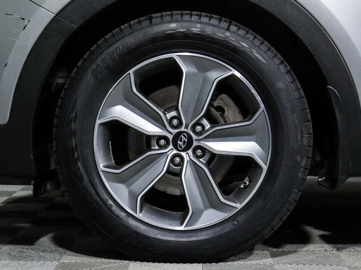 Hyundai Santa Fe 2015 года с пробегом. Фото: #10